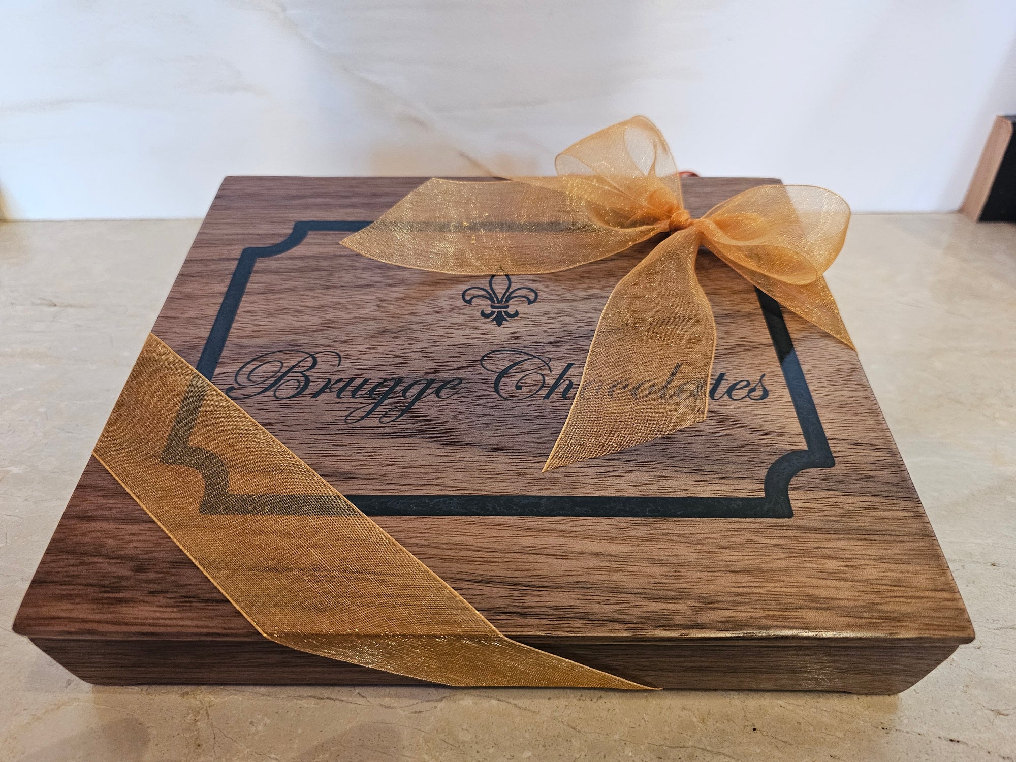 Brugge Walnut Box