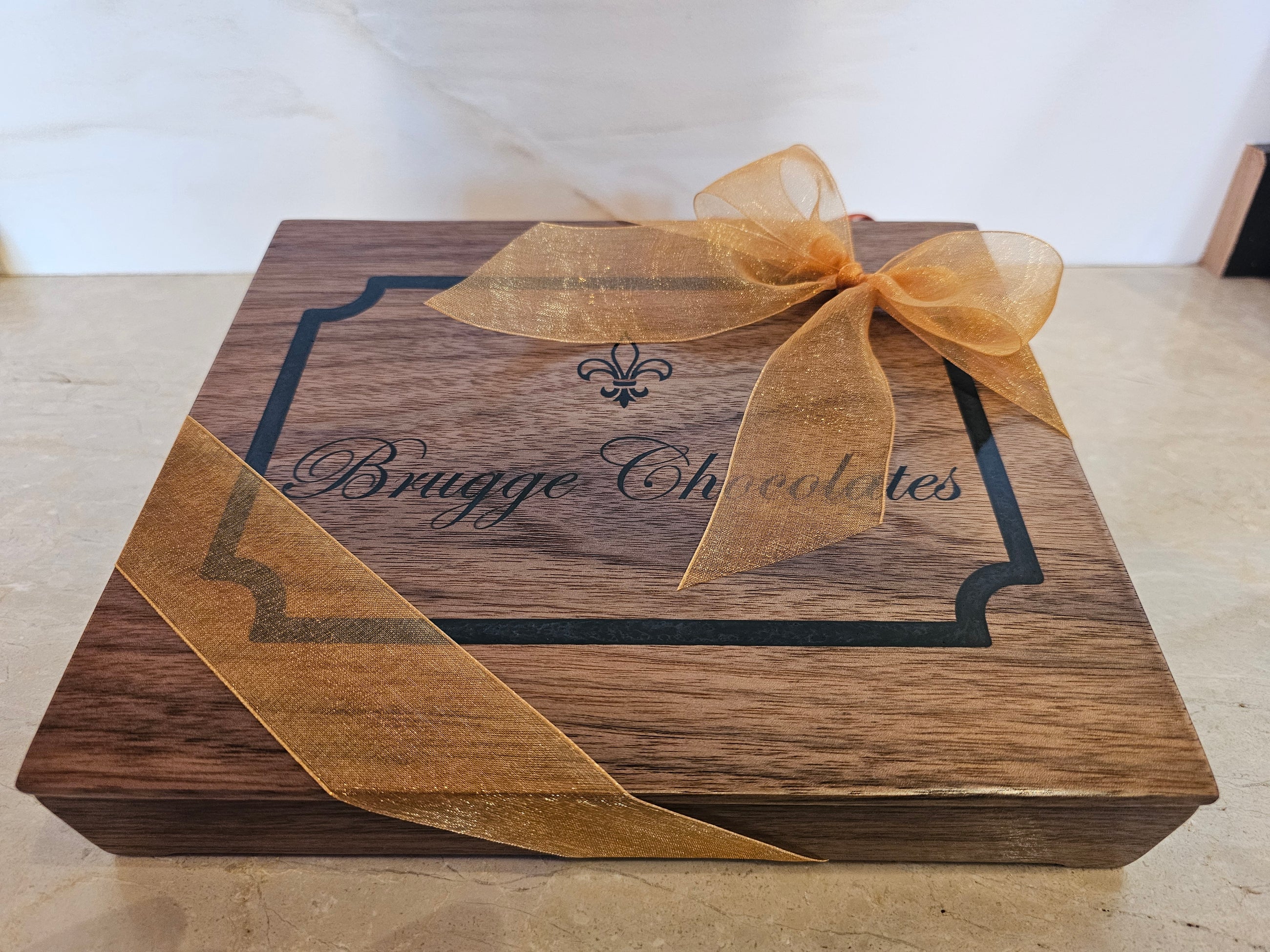 Brugge Walnut Box