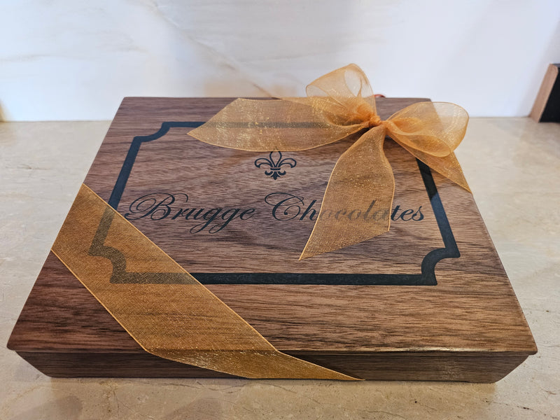 Brugge Walnut Box